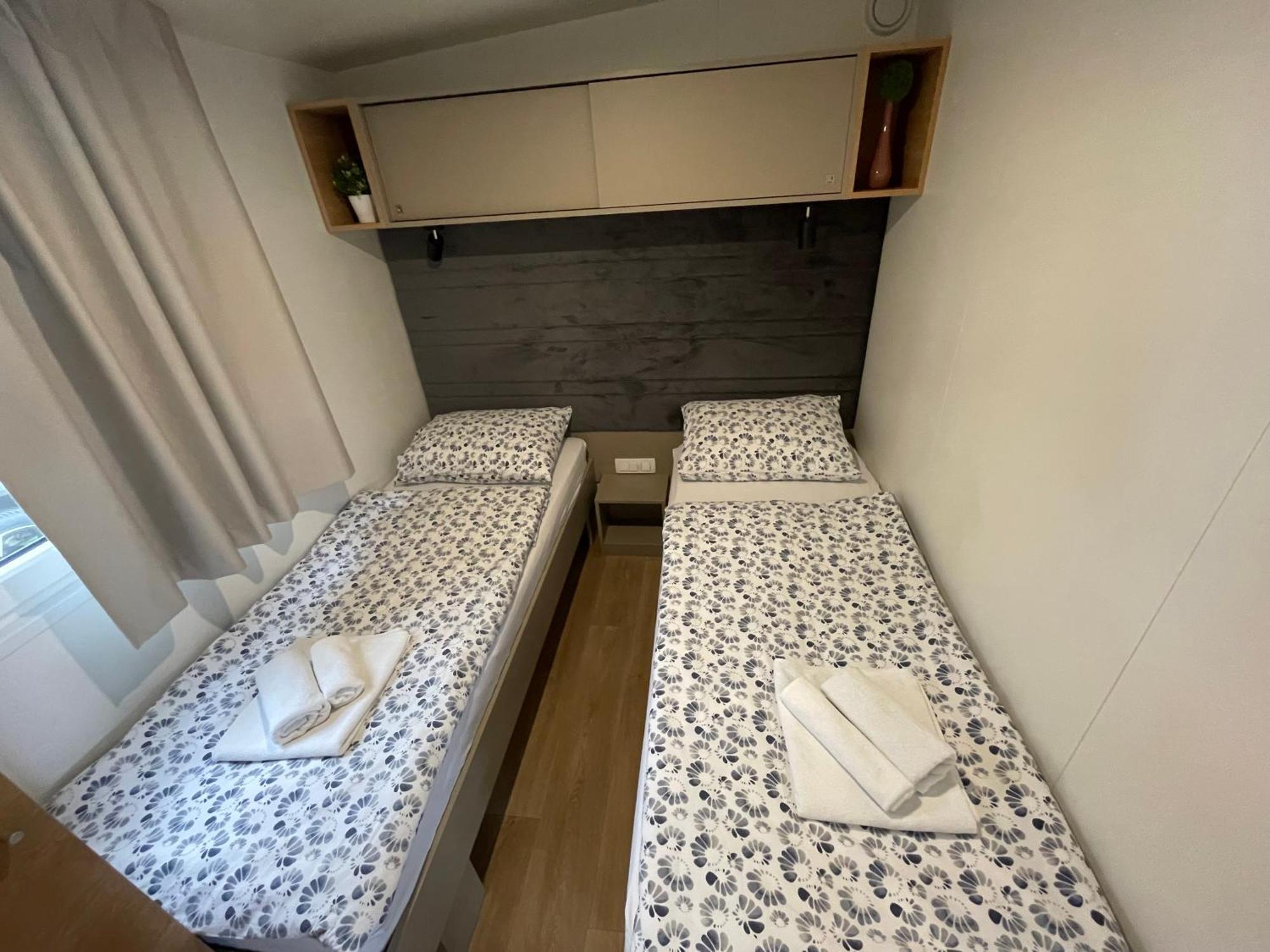 Anaida Mobile Homes Selce Esterno foto